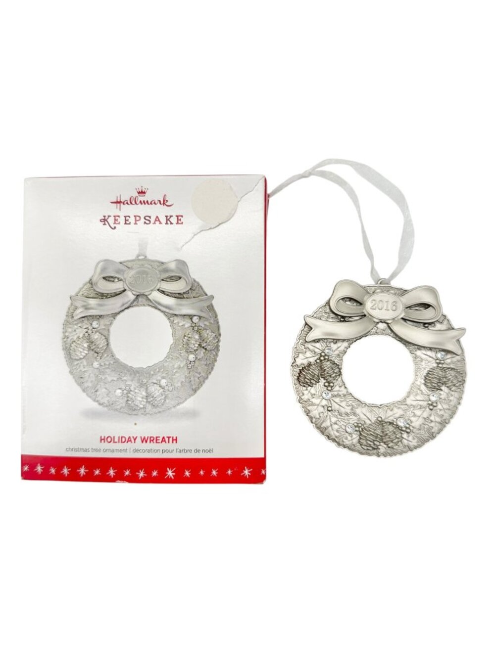 Hallmark Keepsake 2016 Holiday Wreath Ornament With Box Silvertone Metal 3" Dia